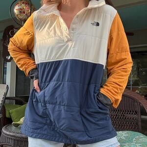 North Face Tri Color Quilted Pull Over Jacket